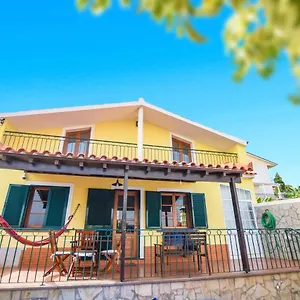 House Near Cr7 Museum Holiday home Funchal (Madeira)